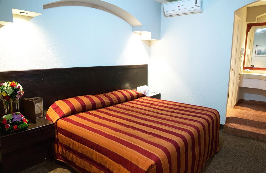 Hotel Principado Tijuana Aeropuerto Exteriör bild